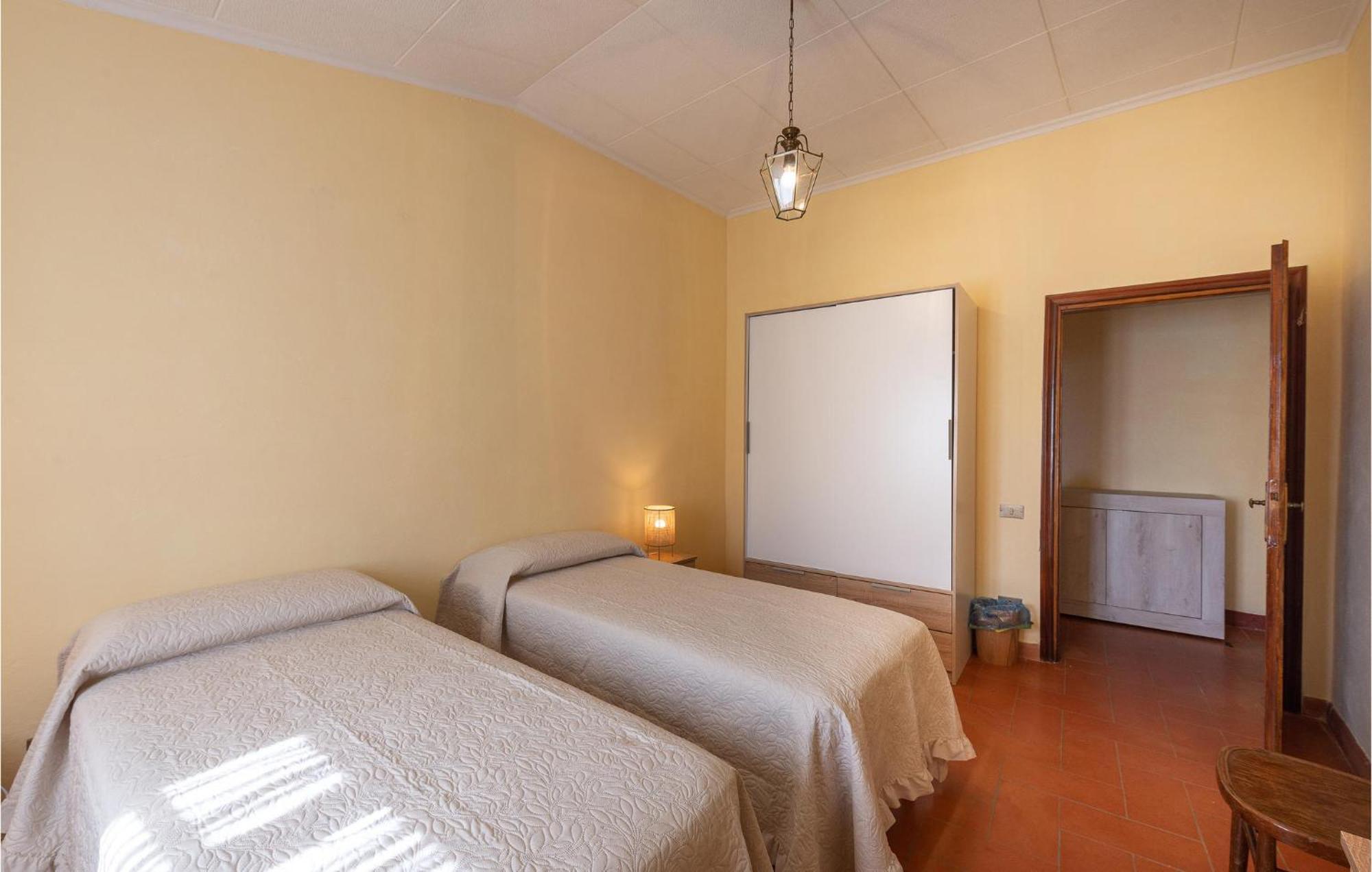 Cozy Home In Massa Marittima Gr With Kitchen Exterior foto