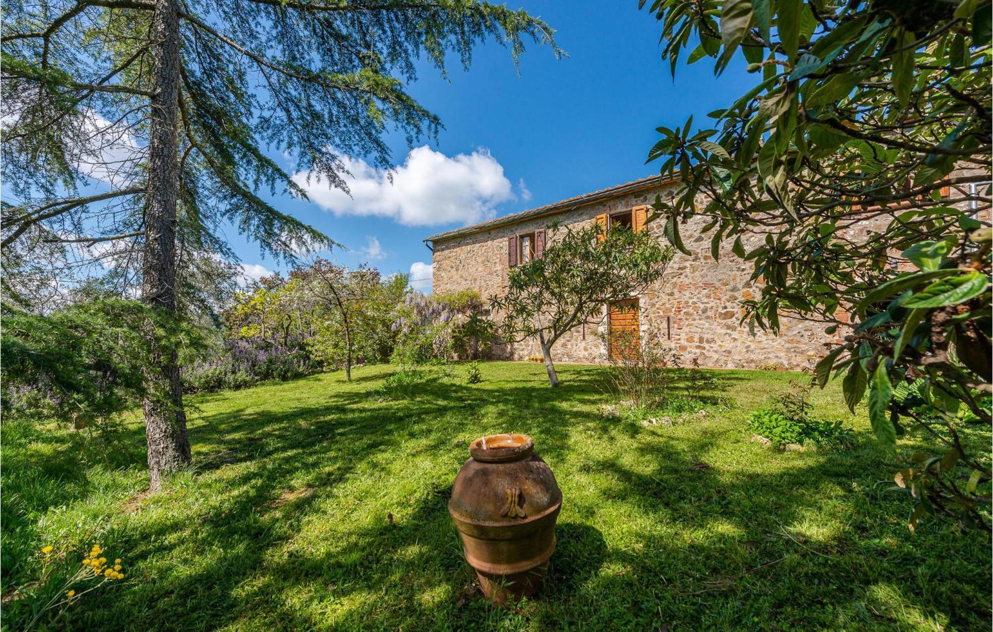 Cozy Home In Massa Marittima Gr With Kitchen Exterior foto